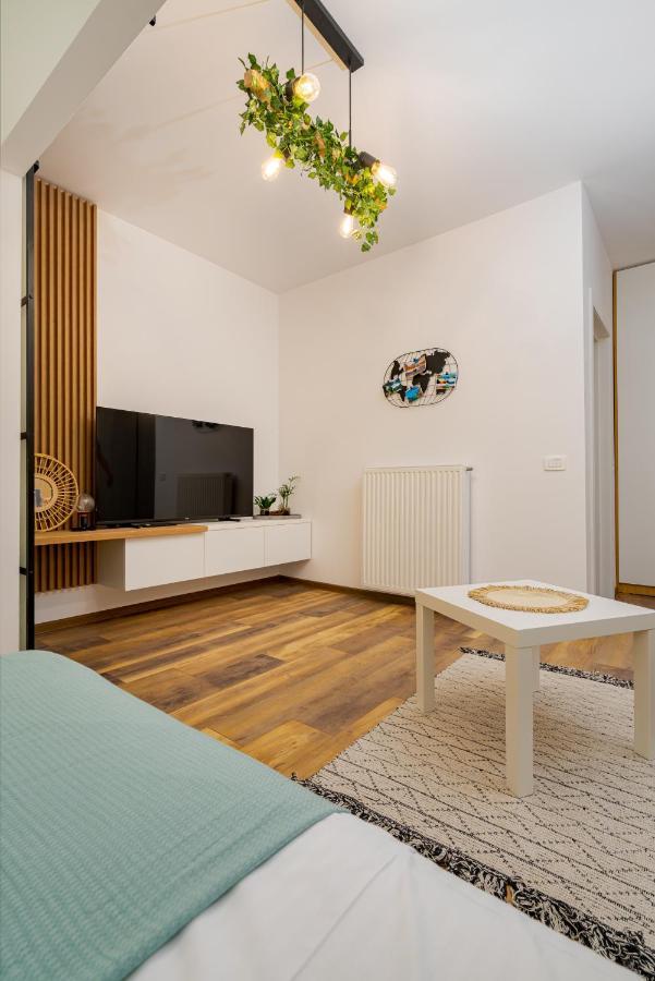 Botanic Nest Panoramic 布加勒斯特